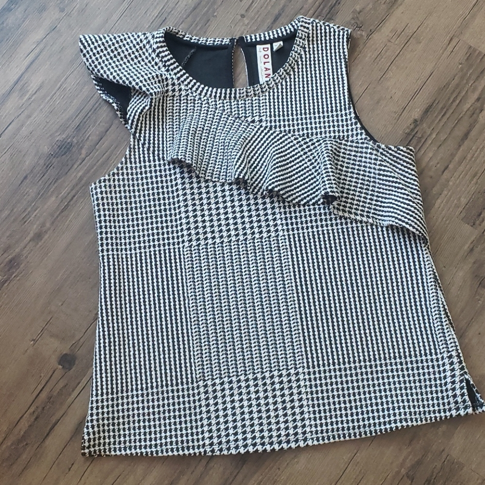 🖤🤍 Dolan Callan Houndstooth Ruffled Top - Picture 5 of 8